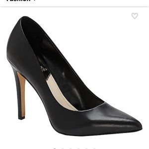Vince Camuto Black heels